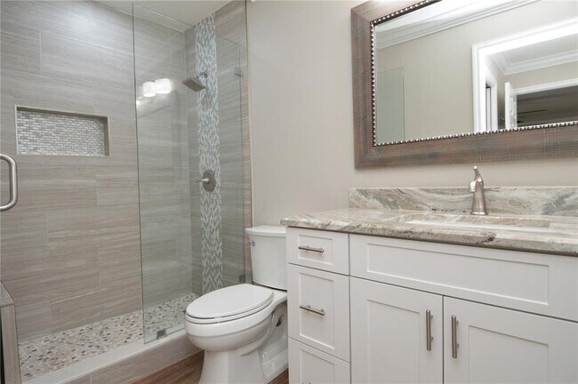 Building Photo - 6330 Grand Bahama Cir