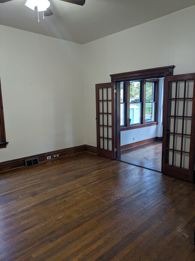 Building Photo - 315 E Swissvale Ave