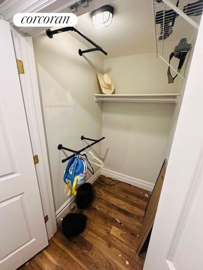 Building Photo - 551 St Marks Ave