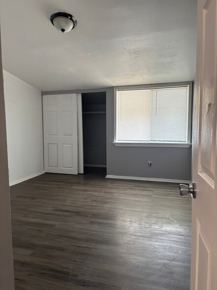 Bedroom 3 - 9281A W Allyn St