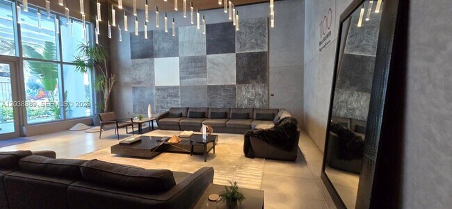 Building Photo - 1100 S Miami Ave