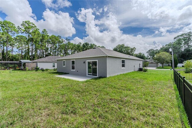 Building Photo - 19 Richland Ln