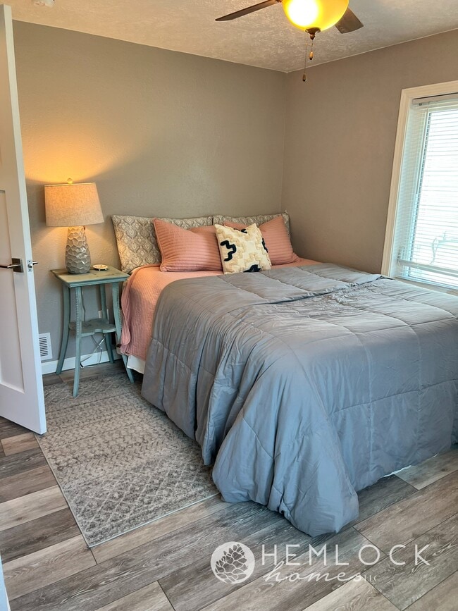 Building Photo - 601 S 1st St