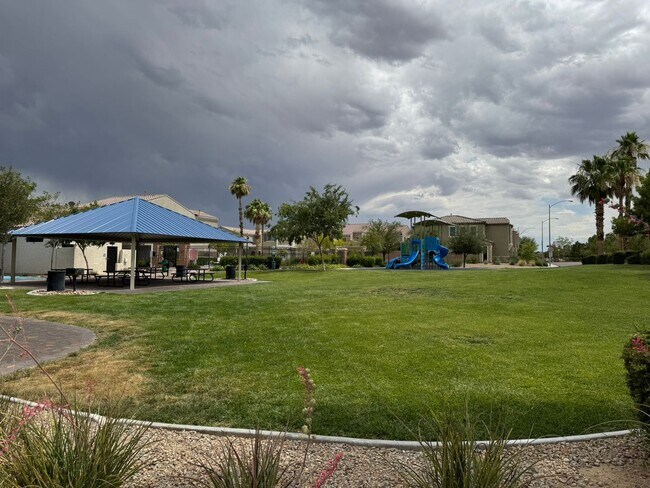 Building Photo - Beautiful Southwest Las Vegas Home in Gate...