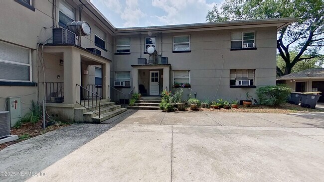 Primary Photo - 2589 Atlantic Blvd