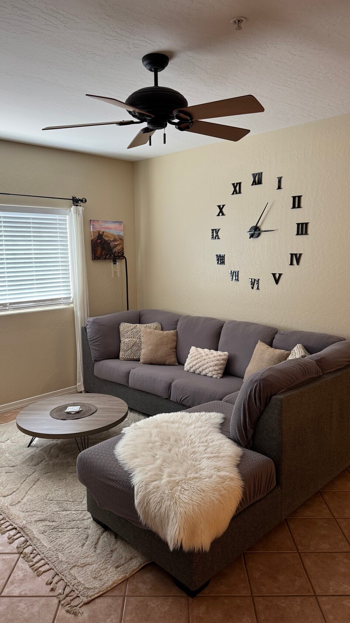 Living/Common Area - 16410 S 12th St