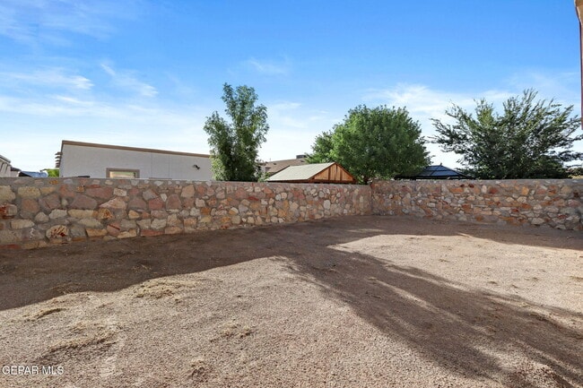 Building Photo - 2113 William Woolverton