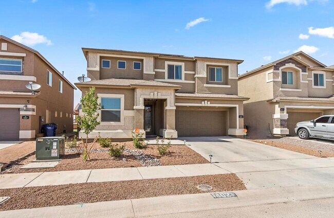 Building Photo - 14821 Tierra Escape Ave