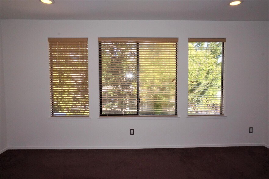 Building Photo - 2238 Allegheny Way