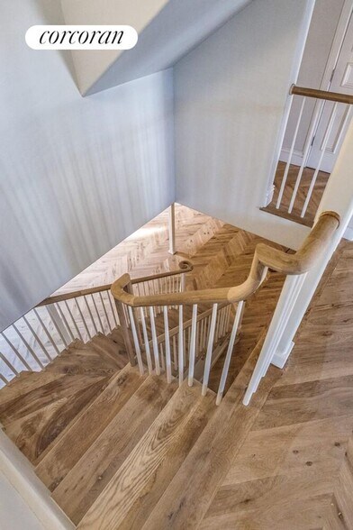 Building Photo - 1450 Pacific St