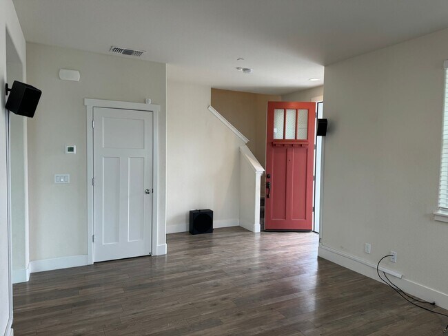 Building Photo - Wonderful Two Story 3 Bedroom Home Located in East Garrison