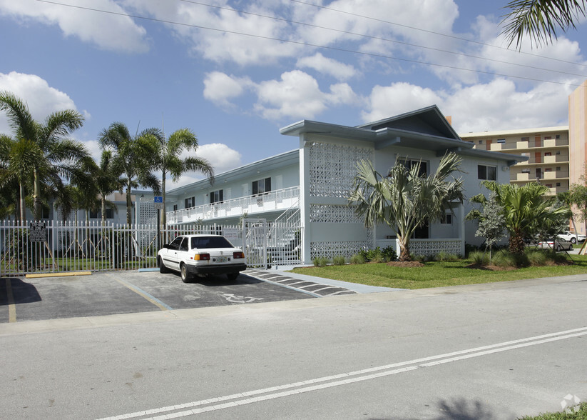 Building Photo - Waterview Apartments