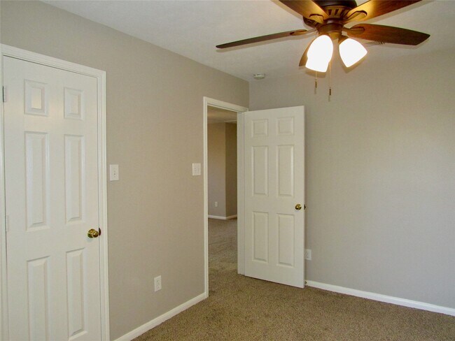 Building Photo - 21519 Ivory Gate Ln