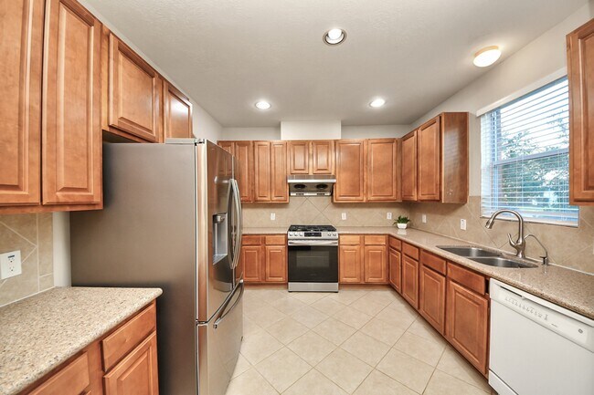 Building Photo - 822 Glen Abbey Dr