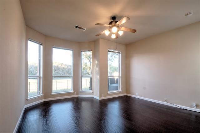 Building Photo - 2012 Trinity Ln