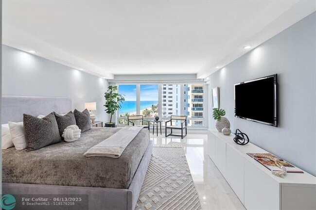 Building Photo - 4100 Galt Ocean Dr