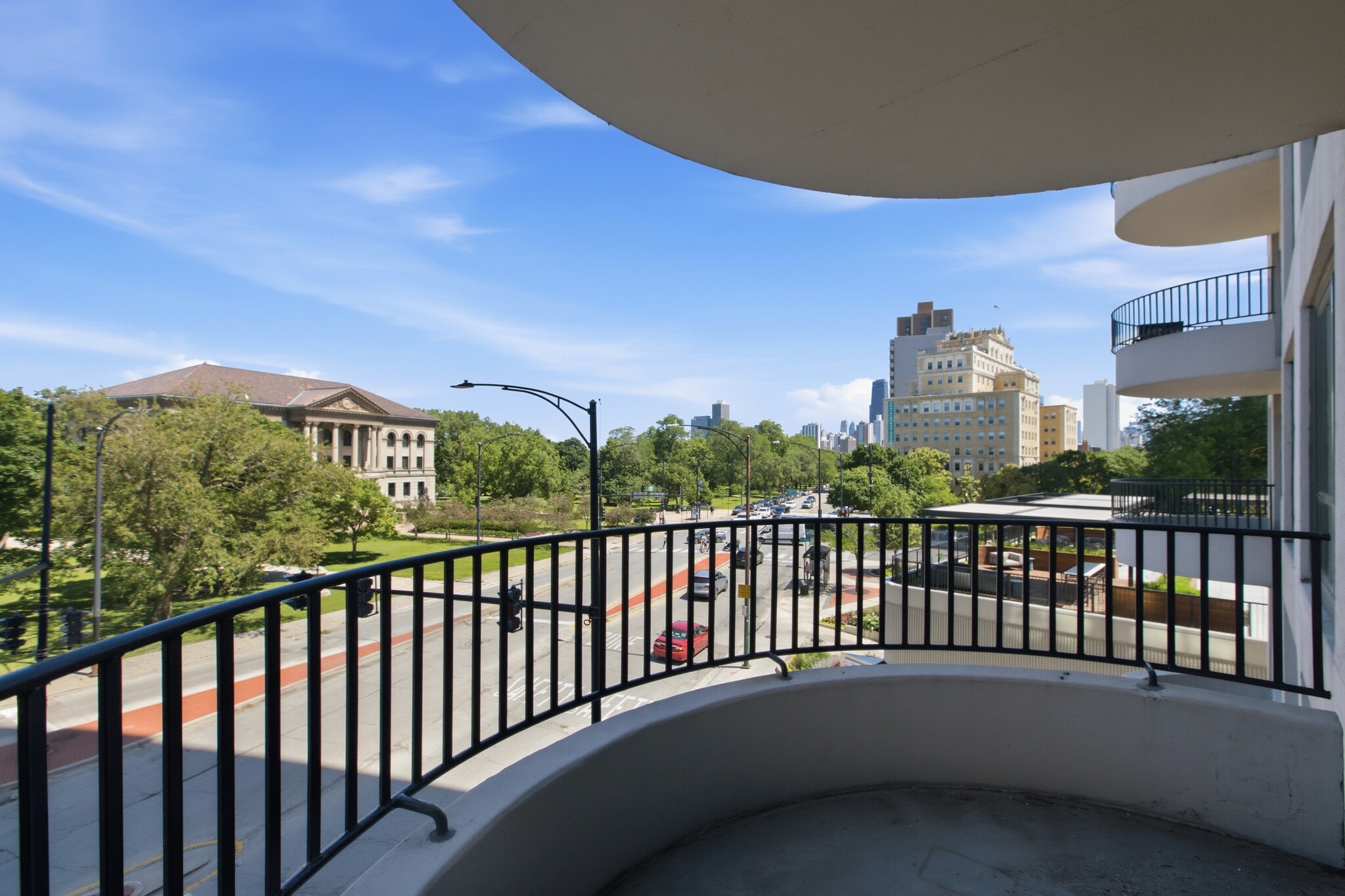 Building Photo - 2020 N Lincoln Park W