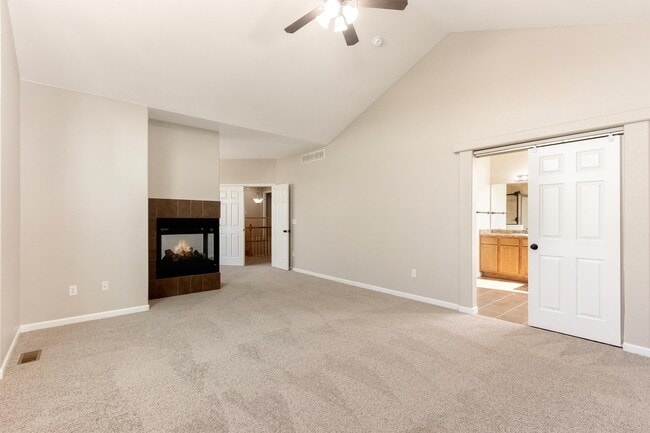 Building Photo - 8700 Triple Crown Dr