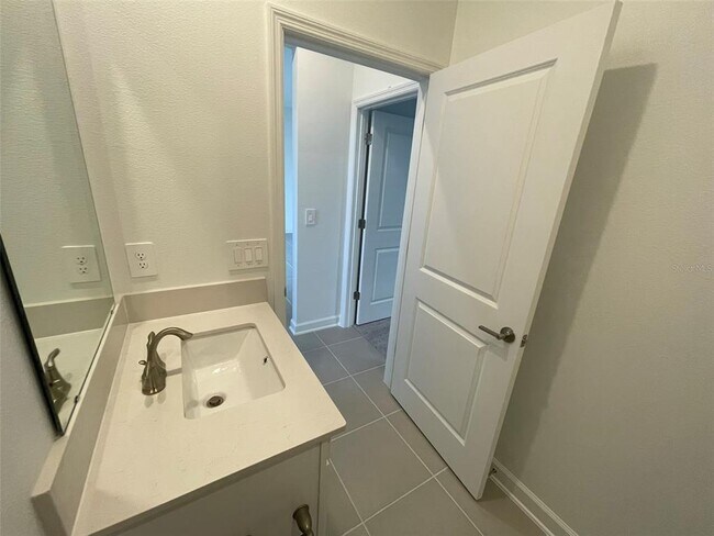 Building Photo - 1873 Bright Sky Dr