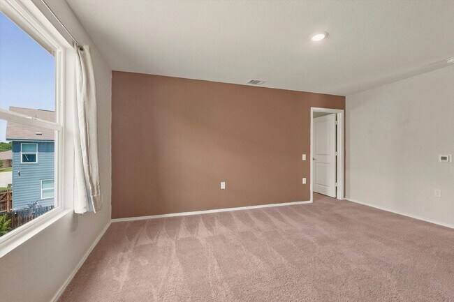Building Photo - 13118 Levi Ter