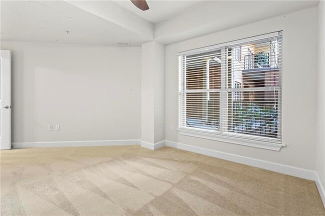 Building Photo - 200 River Vista Drive