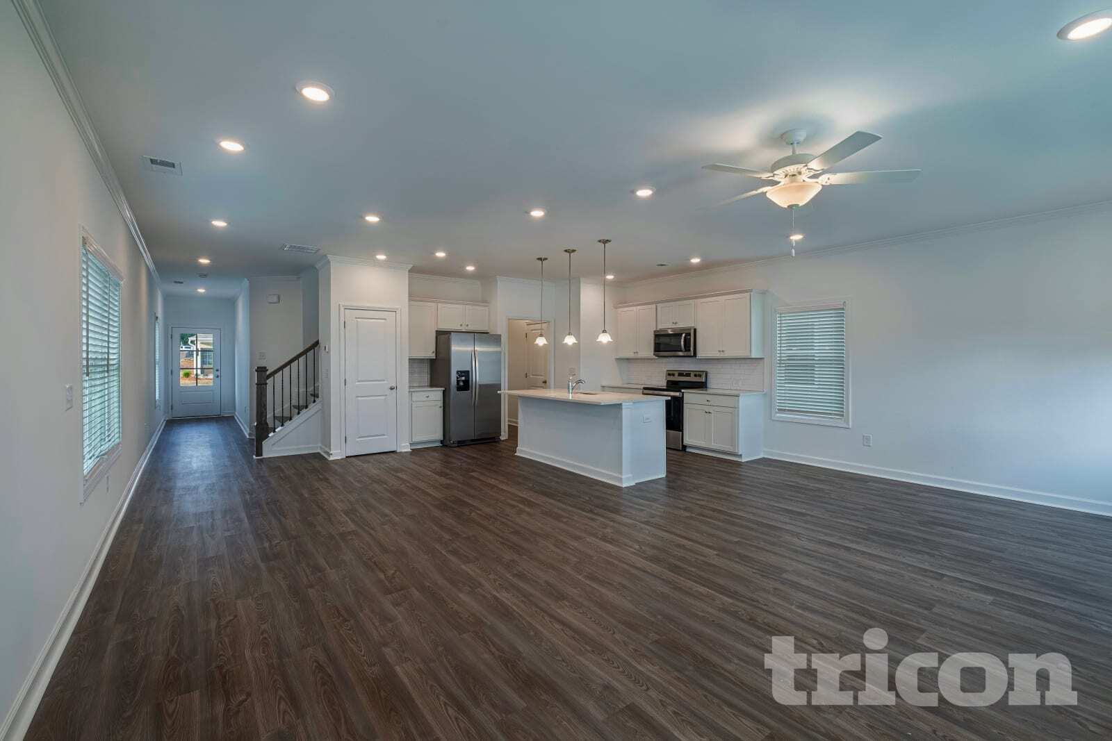 Building Photo - 132 E Rdg Wy