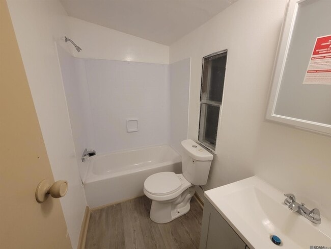 Building Photo - 4505 Lupine St