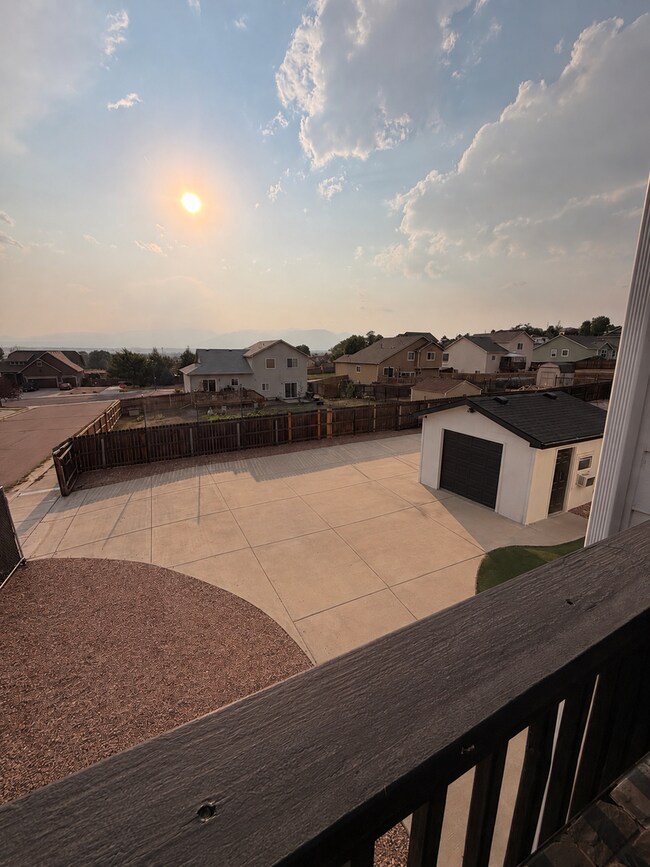 Building Photo - 10692 McGahan Dr