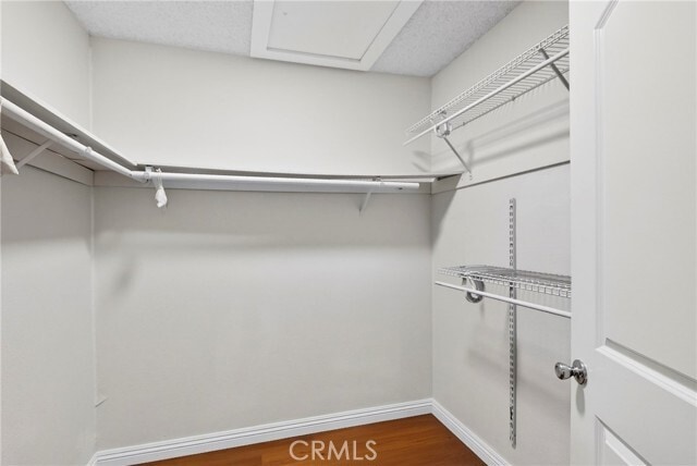 Building Photo - 419 Fairview Ave