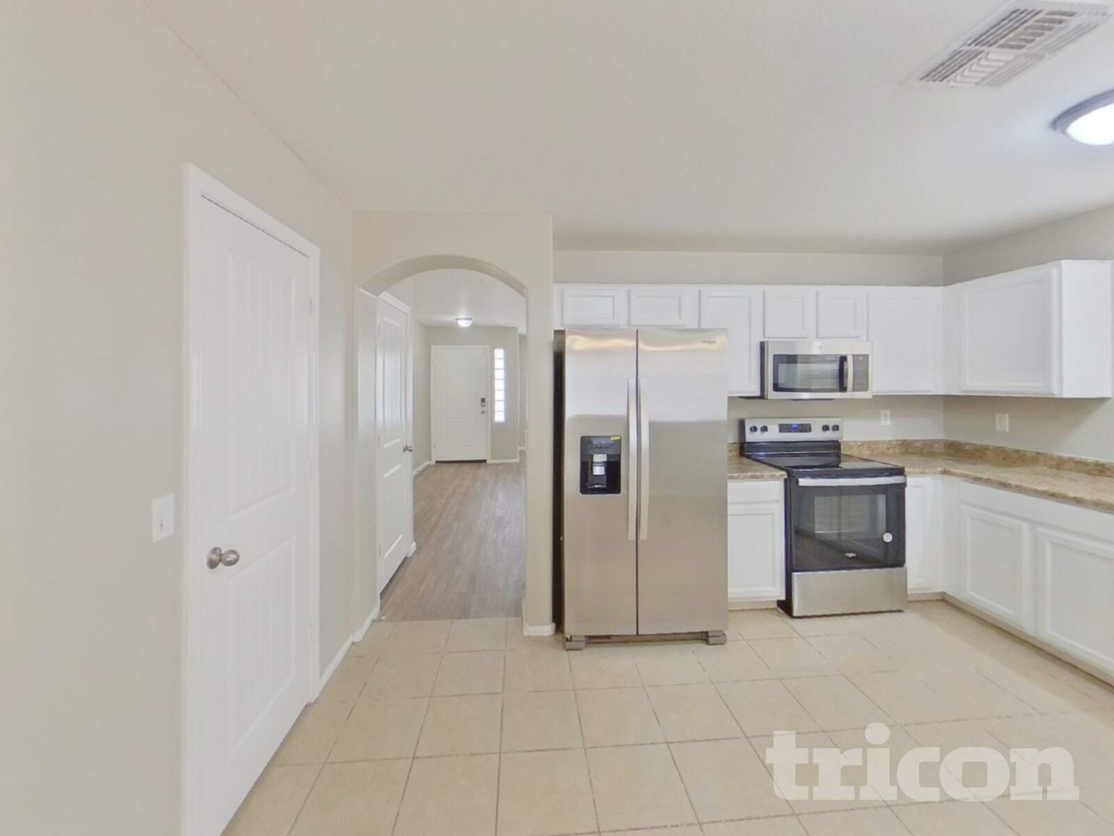 Building Photo - 40399 W Thornberry Ln