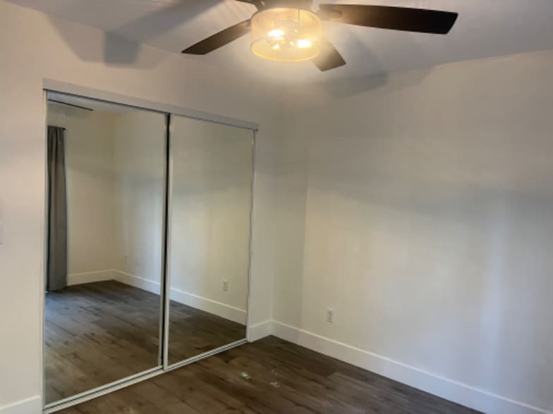 Building Photo - 7801 Sycamore Drive