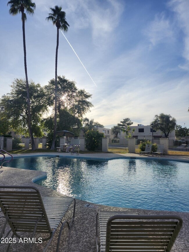 Building Photo - 4205 N 81st St