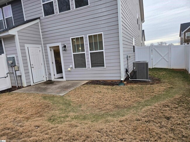 Building Photo - 9 Meteora Way