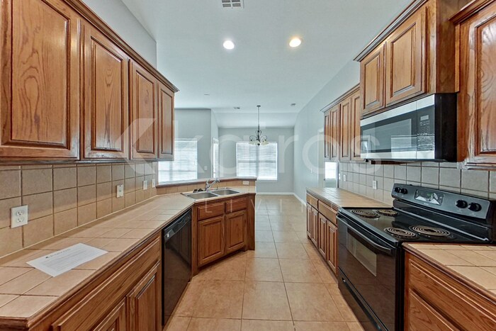 Building Photo - 12784 SE 21st Ct