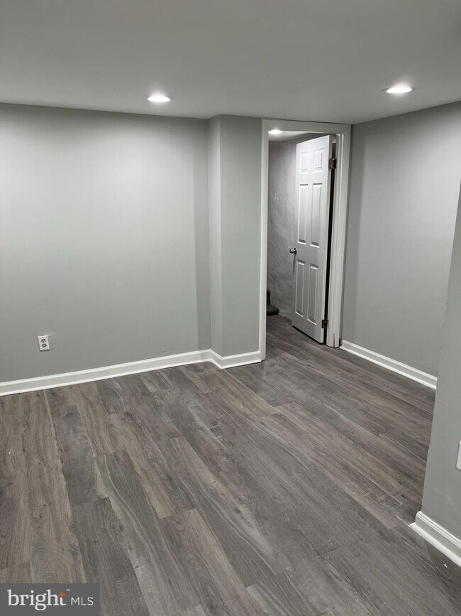 Building Photo - 6226 N 4th St