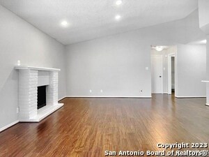 Building Photo - 11520 Huebner Rd