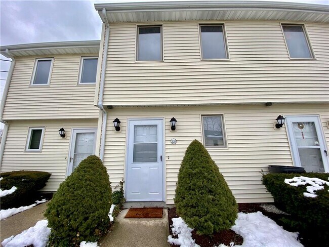 Primary Photo - 35 Dale Ave