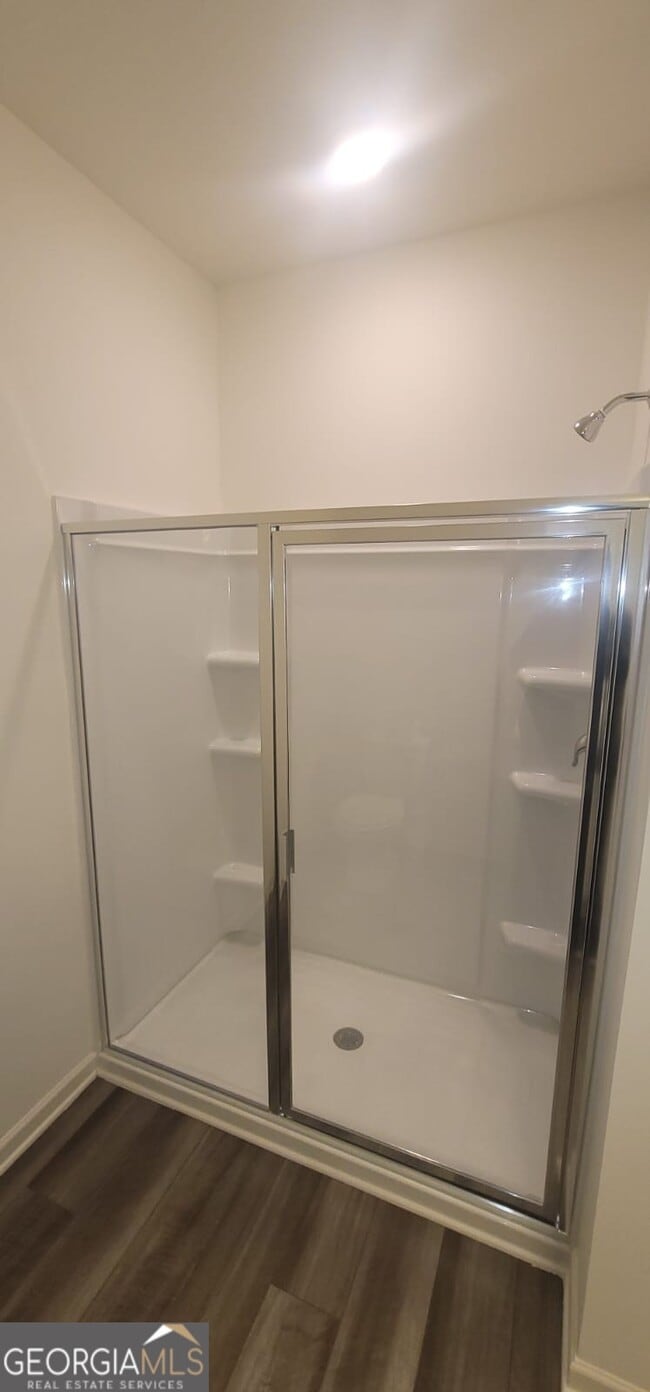 Building Photo - 214 Moreton Wy