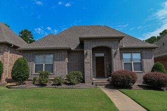 Building Photo - 9408 Covenant Ln