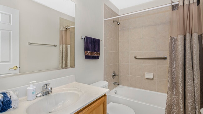 Building Photo - 530 Prestwick Ln