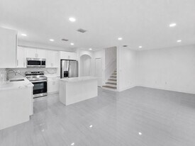 Building Photo - 2802 SW 128th Way