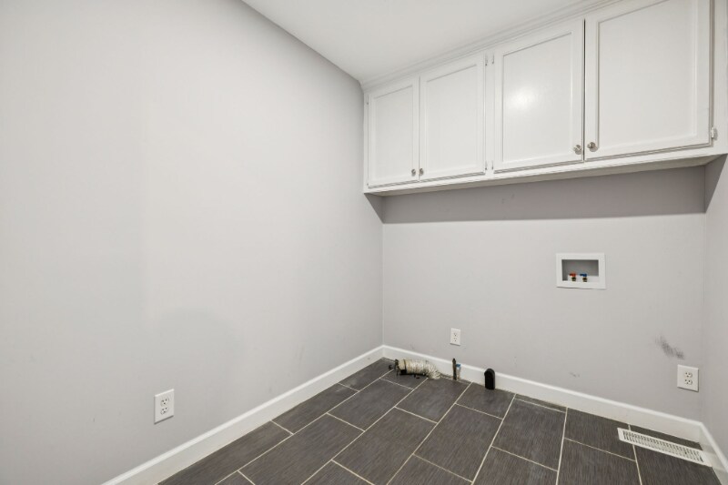 Building Photo - 102 Warren Pl