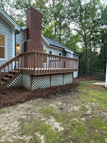Building Photo - 110 Woodland Ridge Dr