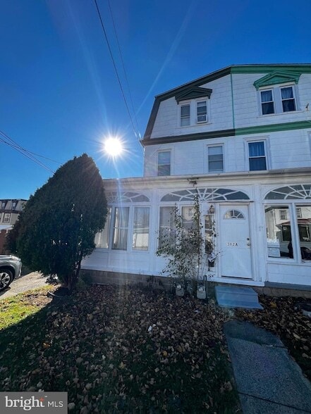 Building Photo - 312 Jefferson Ave