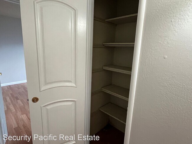 Building Photo - 3 br, 2 bath House - 2722 Moyers Rd.