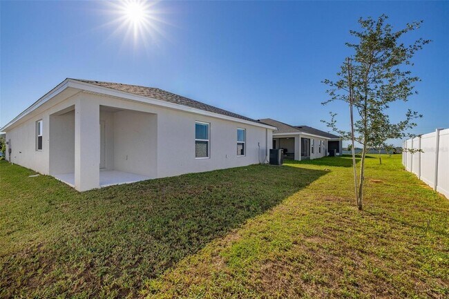 Building Photo - 1750 Daystar Dr