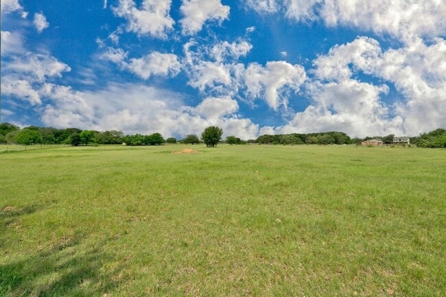 Building Photo - 1700 Co Rd 130