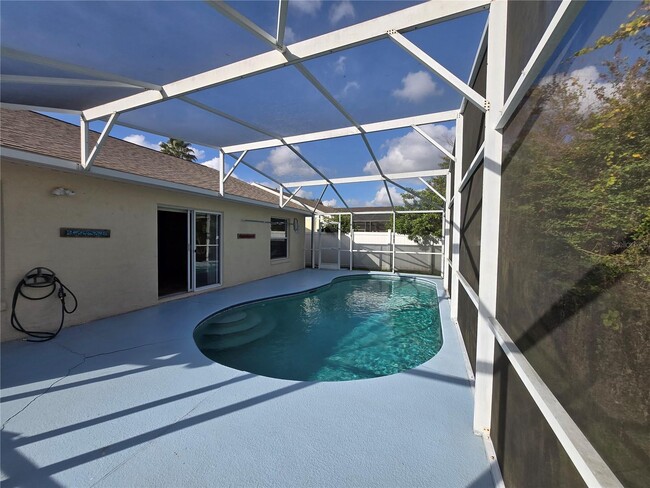 Building Photo - 4674 Prairie Point Blvd