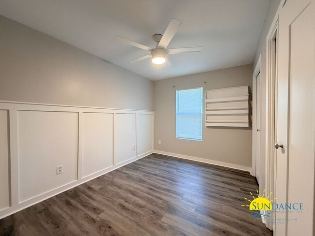 Building Photo - Beautiful 2BR Home Near Eglin AFB & Hurlburt Field!