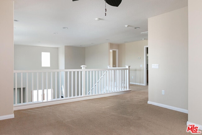 Building Photo - 801 Oceano Dr